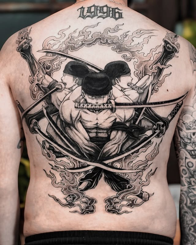 Tatouage dos complet de Zoro de One Piece par Neko