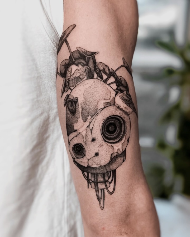 Tatouage manga de robot oiseau par Neko